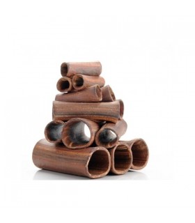 Ceramiczna góra rurek (ciemna glina)